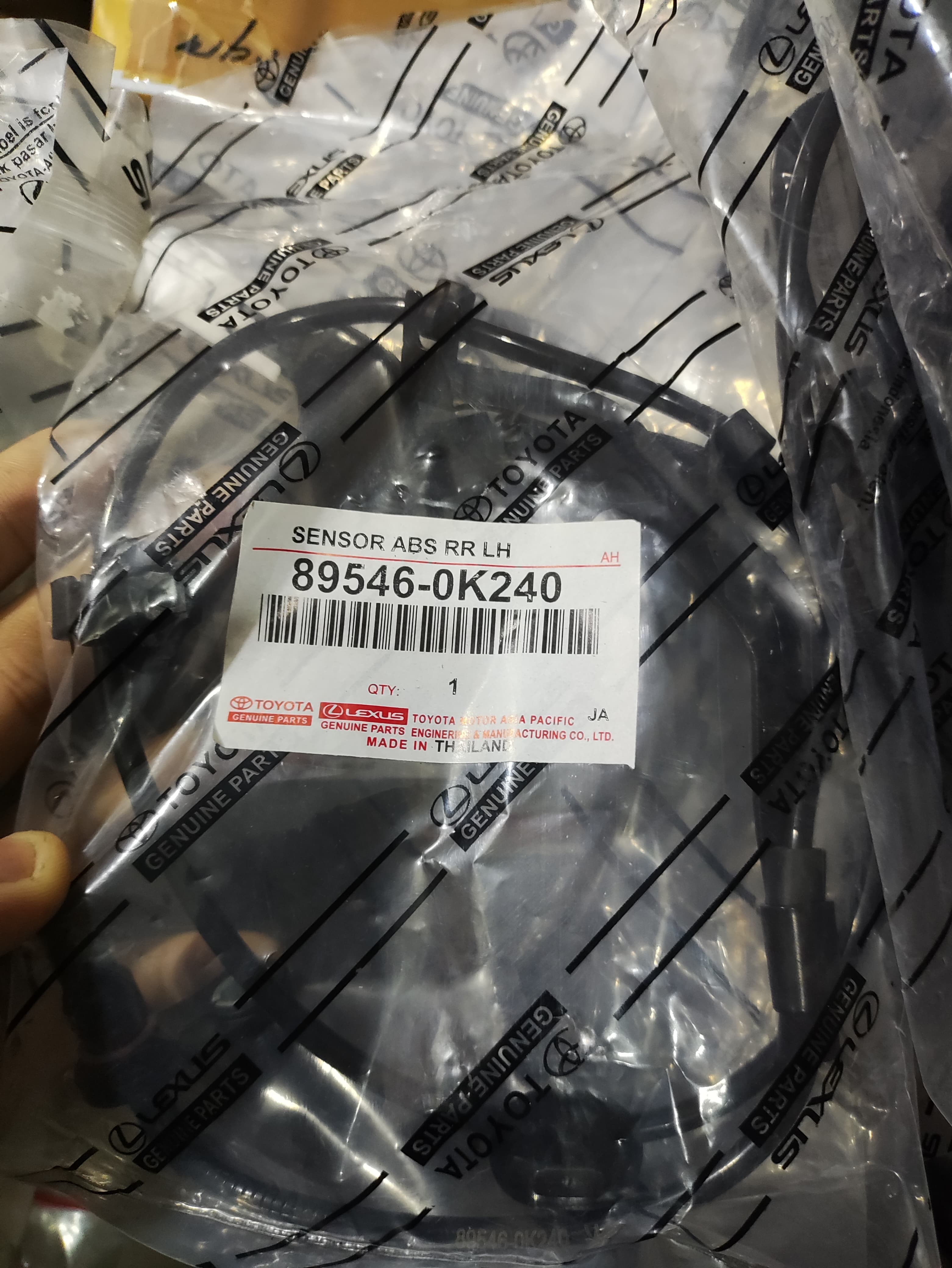 Sensor Abs Belakang Revo LH 89546-0K240