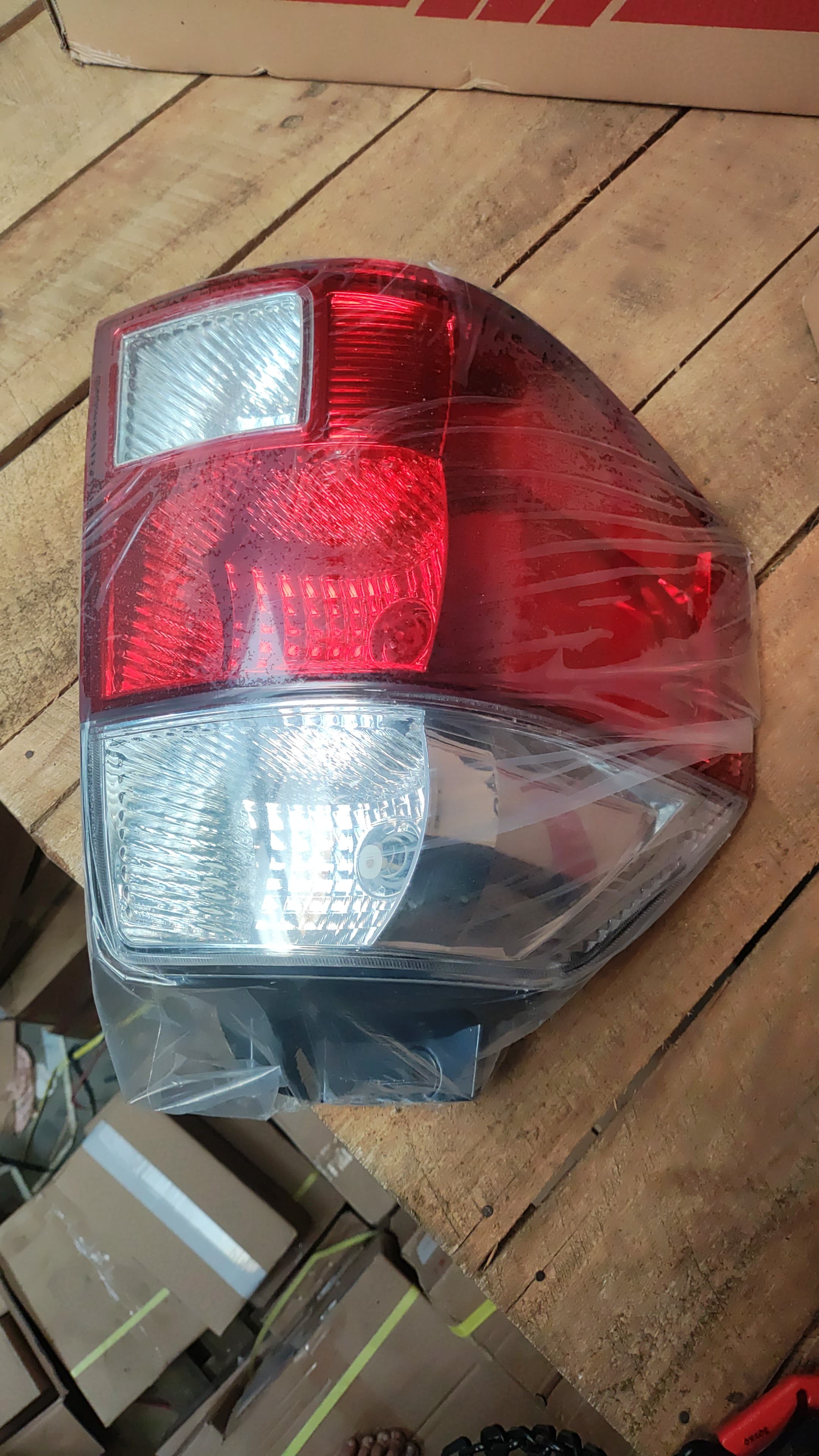 Stoplamp APV Arena RH