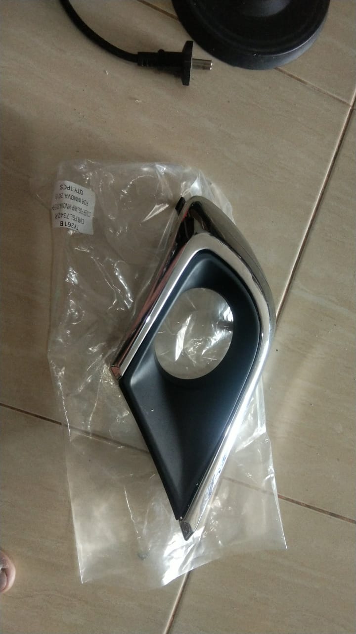 Cover Foglamp Innova DX 2013